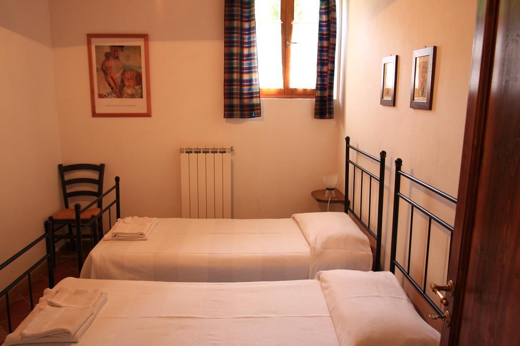 Agriturismo Villa Opera Volterra Pokoj fotografie