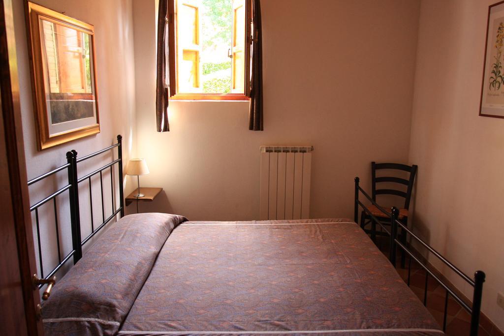 Agriturismo Villa Opera Volterra Pokoj fotografie