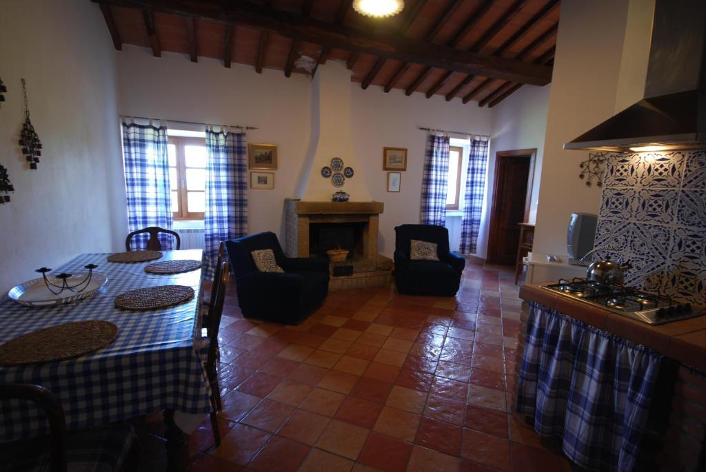 Agriturismo Villa Opera Volterra Pokoj fotografie