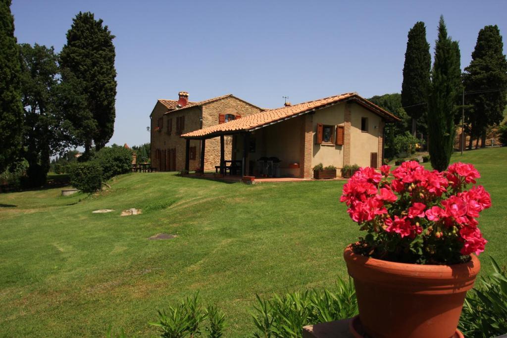 Agriturismo Villa Opera Volterra Exteriér fotografie