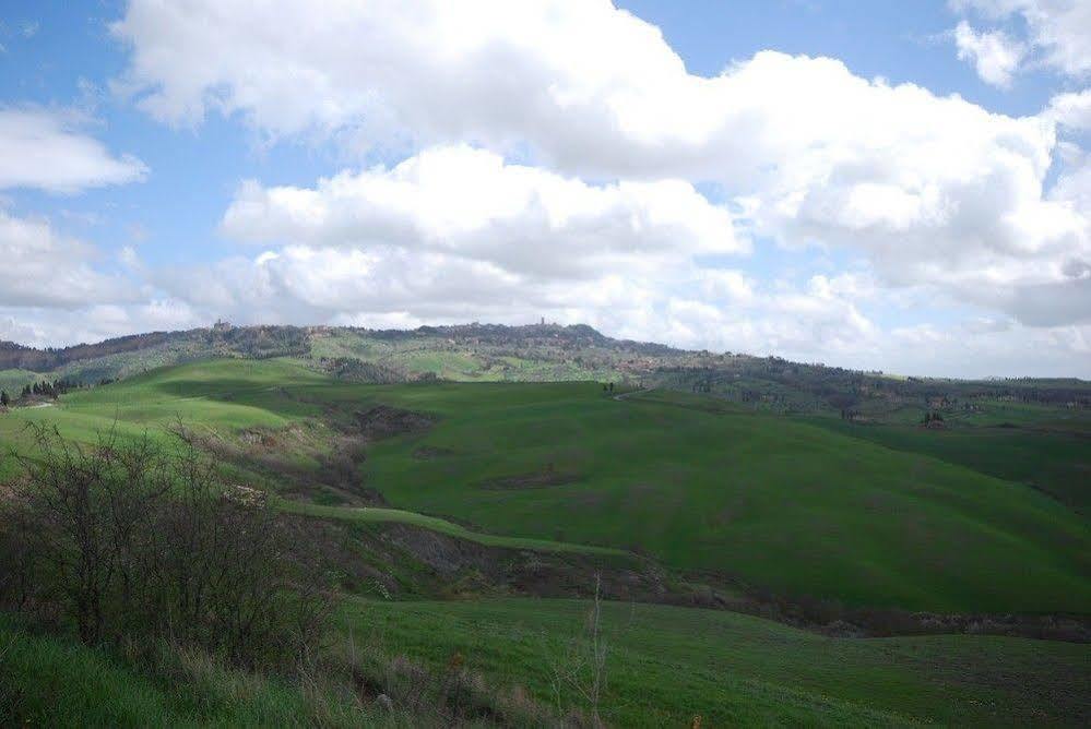 Agriturismo Villa Opera Volterra Exteriér fotografie